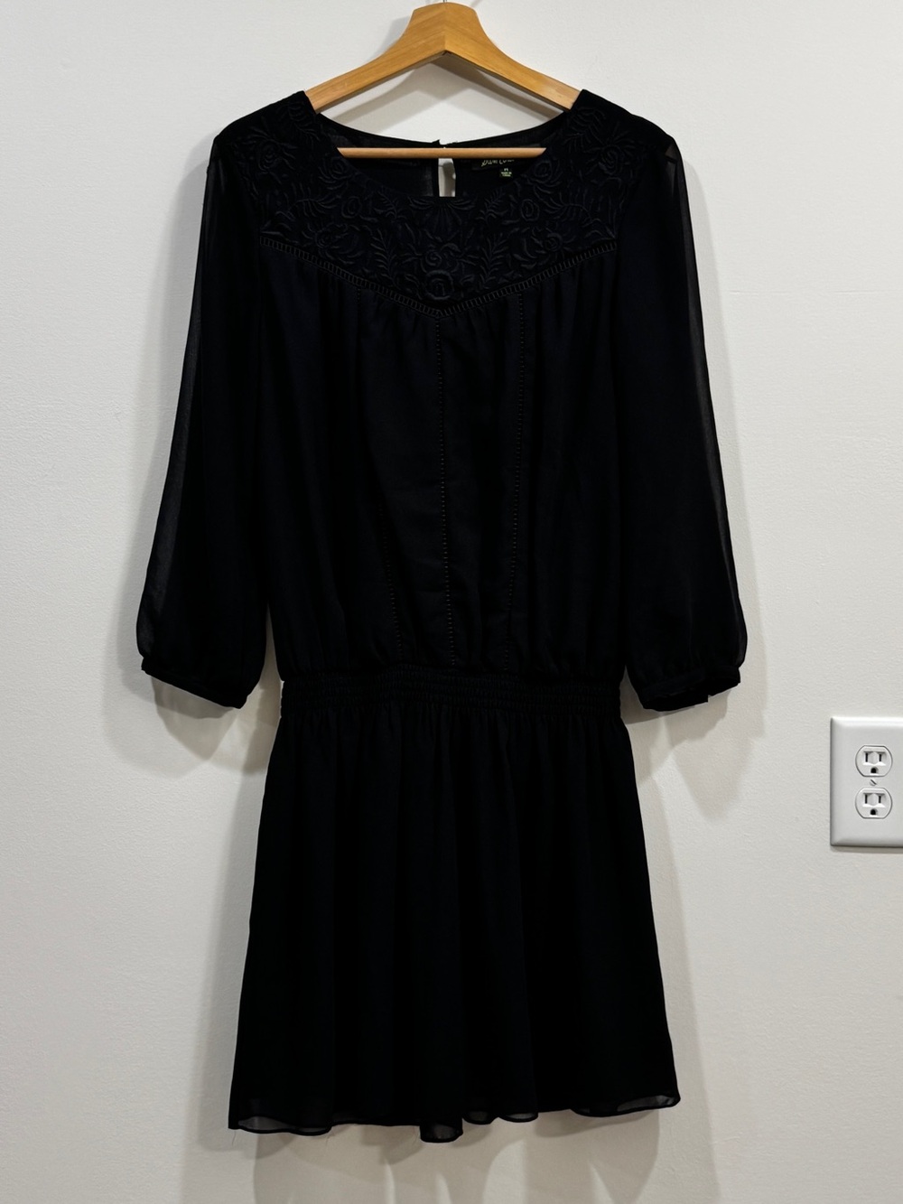 Sam Edelman Black Chiffon Mini Dress M Embroidered Floral Yoke Smocked Waist